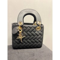 Сумка зі штучної шкіри