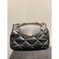 Стильна стьобана сумка